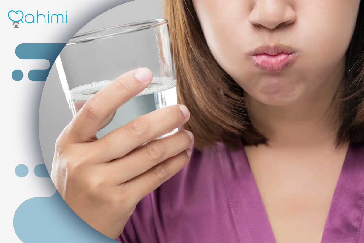 اهمیت استفاده از آب نمک بعد از جراحی ایمپلنت 1 آب نمک بعد از ایمپلنت